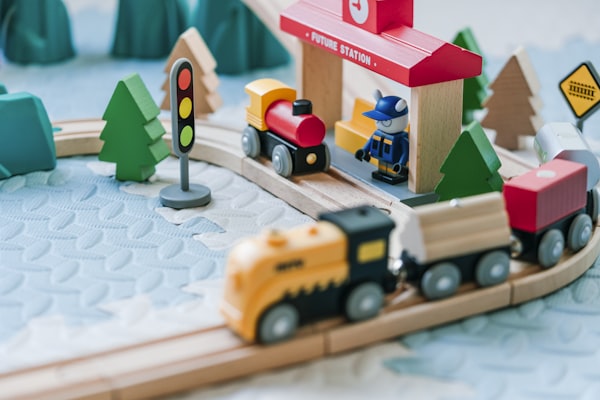 Incredible Play Toys